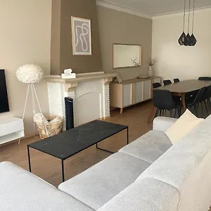  Appartement Cosy And Fully Equipped Near België