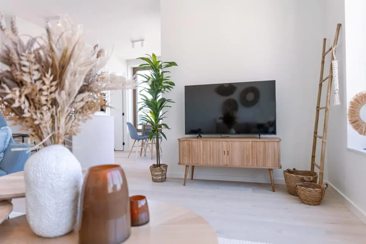 Huswell - Stylish Apartment With Terrace Near The Beach Oostende